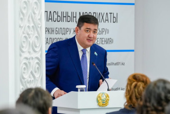 Фотография к новости: Ерлан Каналимов освободил пост председателя маслихата Астаны