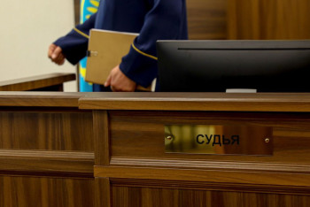 13 лет лишения свободы запросил прокурор для солдата, застрелившего срочника в Мангистау