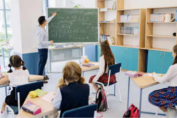 В Казахстане формируется сеть из 217 комфортных и 200 опорных школ