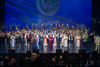 Фотография к новости: Ансамбль "Birlik" подарил зрителям вечер музыки и танца