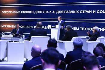 Фотография к новости: Казахстан планирует обучить миллион человек в сфере ИИ за 5 лет - Бектенов