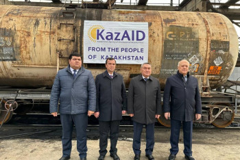 Фотография к новости: Казахстан оказал гуманитарную помощь Таджикистану