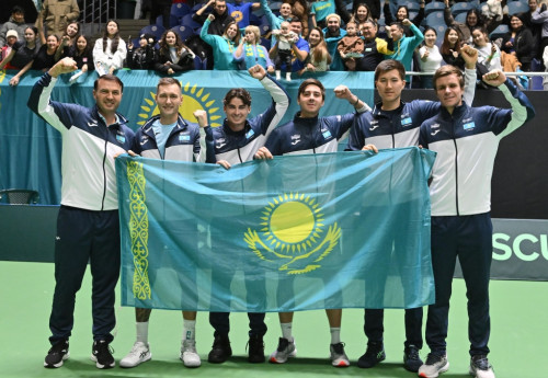 Фотография к новости: Сборная Казахстана разгромила Пакистан в "Кубке Дэвиса"