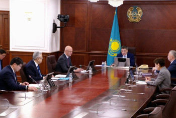 Премьер поручил не допускать увеличения расходов и удорожания казахстанских проектов