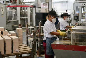 Фотография к новости: Бизнесу нужно четкое понимание новых правил – экономист о реформе по НДС