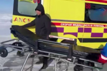 Фотография к новости: Карета скорой помощи с больным подростком застряла в снегу в Костанайской области