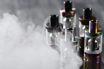 Фотография к новости: Вейпы на 18 млн тенге изъяли у 20-летнего экибастузца