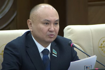 Фотография к новости: "Хватит кормить ненасытных подрядчиков": Депутат раскритиковал необоснованные удорожания проектов