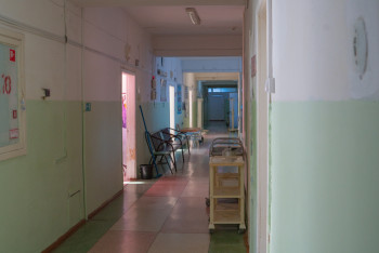 Фотография к новости: Больше 40 лет без ремонта: в Павлодаре обещают завершить реконструкцию городской больницы