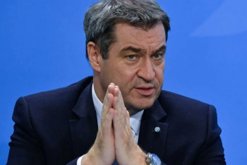 Фотография к новости: Премьер Баварии требует переговоров с талибами о высылках