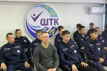 Лучшие специалисты и молодёжь собрались в Шахтинске на форум о рабочих профессиях