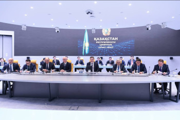 Фотография к новости: Олжас Бектенов обозначил задачу каждого акима и министра