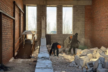 Фотография к новости: В Астане сносят часть ЖК Family park