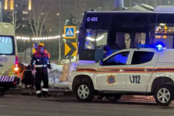 Фотография к новости: Автобус врезался в столб в Астане: четверым пострадавшим потребовалась операция