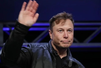 Фотография к новости: Илон Маск попросил американских госслужащих отчитаться о работе или уйти в отставку