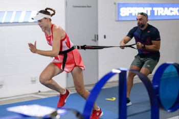 Фитнес-тренер Рыбакиной трогательно попрощался с ней