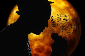 Фотография к новости: Казахстанские депутаты требуют запрета фонограммы на концертах