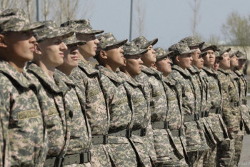 Фотография к новости: Военные резервисты появятся в казахстанской армии