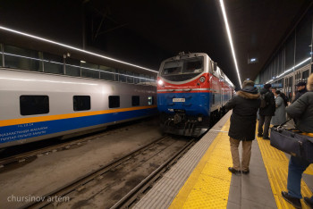 Бектенов потребовал завершить ремонт вокзалов в этом году