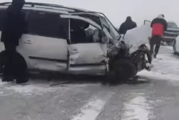 Массовое ДТП вновь случилось на трассе в Акмолинской области, есть пострадавшие