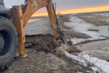 Дорогу размыло талыми водами в Жетысу