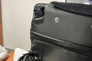 Казахстанка заявила, что ее багаж пытались разворовать в аэропорту