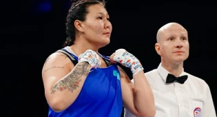 Ельдана Талипова вырвалась в финал чемпионата мира по боксу в Сербии