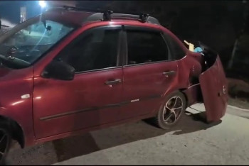 Поезд столкнулся с легковушкой на юге Казахстана по вине водителя