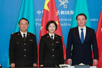 Фотография к новости: Казахстан и Китай договорились об увеличении пропускной способности на границе