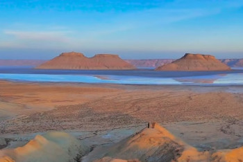 Устюртский заповедник сняли с высоты птичьего полета