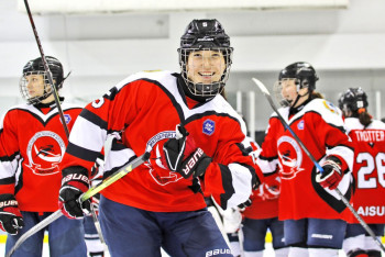 Фотография к новости: Казахстанские хоккеистки пробились в финал Европейской женской лиги