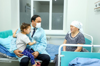 Фотография к новости: Отравление детей в Жамбылской области: В больнице готовы развернуть дополнительные койки