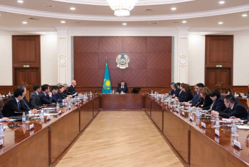 Фотография к новости: Бектенов призвал банки активнее включаться в финансирование реального сектора