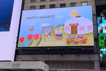 Фотография к новости: Поздравление с Наурызом появилось на Таймс-сквер в Нью-Йорке