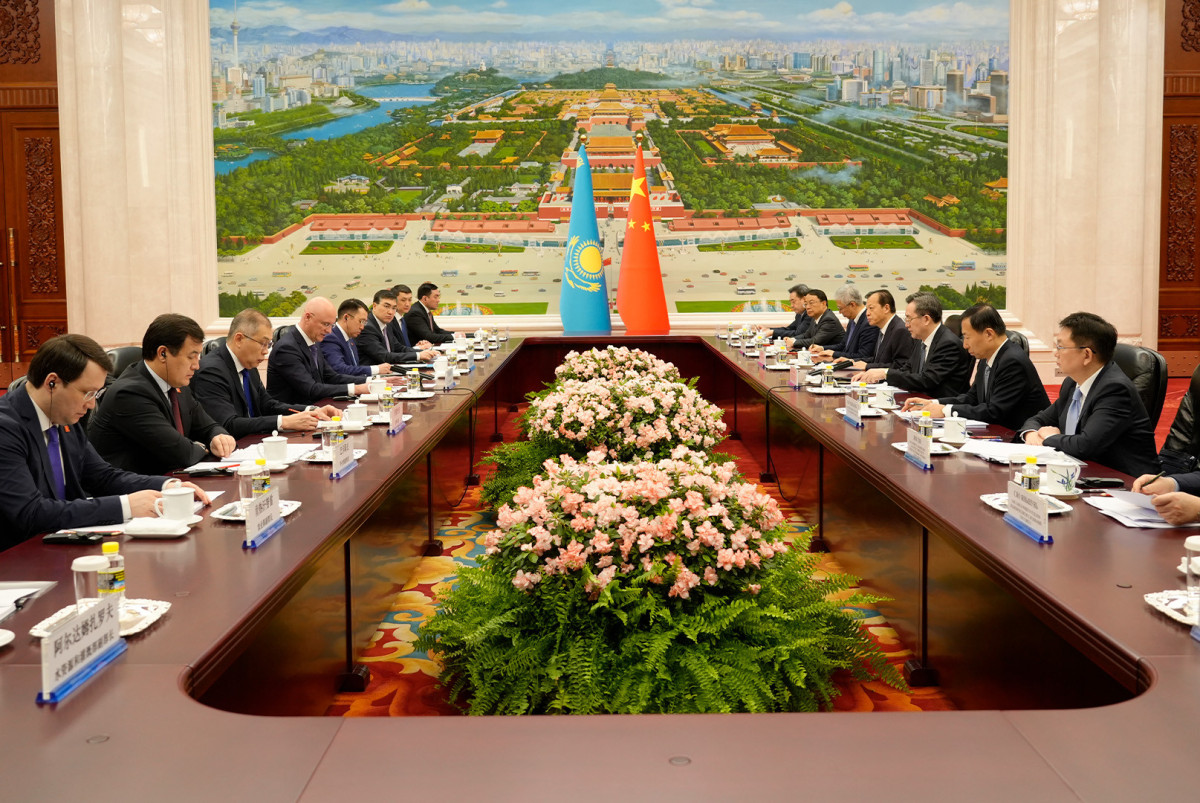 Почти 44 млрд долларов составил товарооборот Казахстана с Китаем