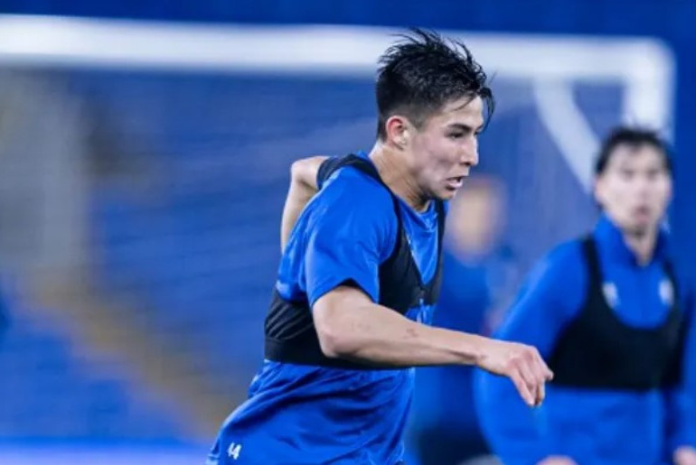 Фотография к новости: В Уэльсе оценили дебют Дастана Сатпаева за сборную Казахстана