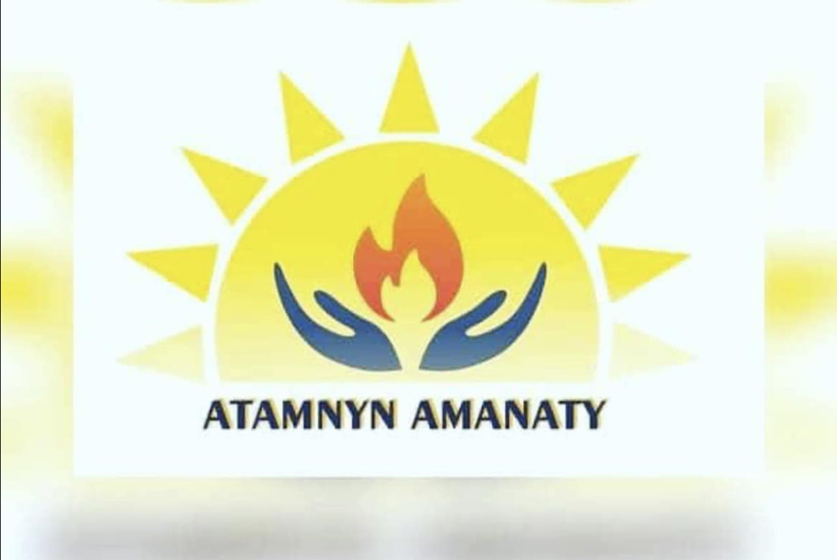 Instagram / ata.amanaty