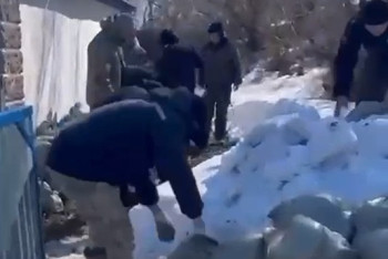 Фотография к новости: Борьба с паводками: спасатели из Кызылорды приехали на помощь акмолинским коллегам