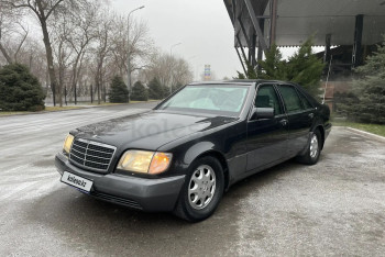 Бронированный Mercedes Назарбаева продают за 222 млн тенге