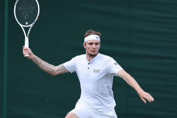 Фотография к новости: Соперник из Сербии не позволил Бублику выйти в финал турнира в Монте-Карло