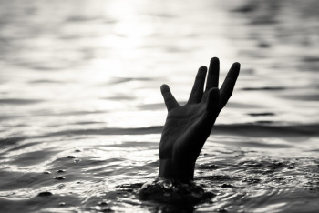 Фотография к новости: Внедорожник унесло течением в Акмолинской области: водитель погиб