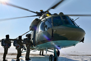 Фотография к новости: Военные лётчики подключились к борьбе с паводками в области Абай