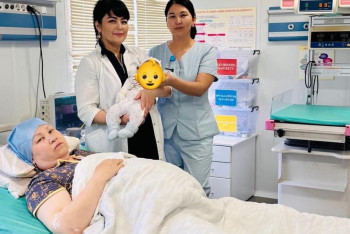 Мать родила шестого ребёнка весом почти 7 кг в Шымкенте