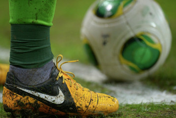 Фотография к новости: Дорогой "неликвид"? Почему футбольные клубы Казахстана не спешат покупать