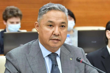 Азат Перуашев: Потери бюджета при 40 млн пороге по НДС не превысят 100 млрд тенге