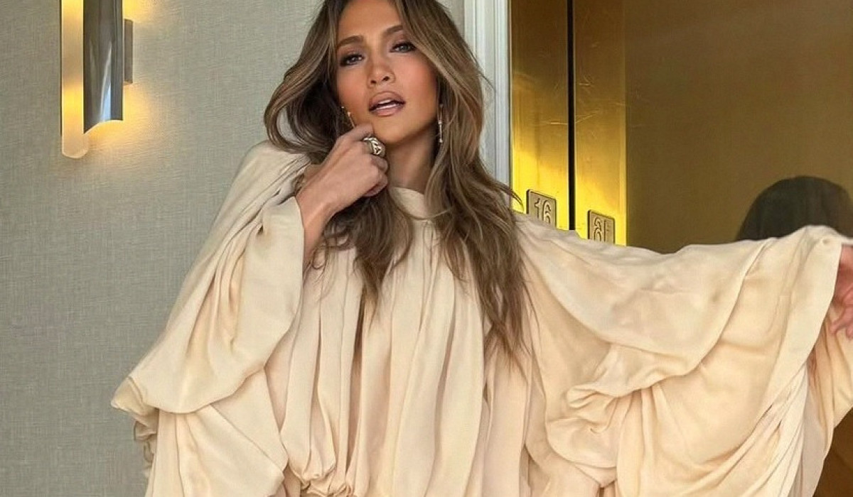 Жалаңаш Д Лопес