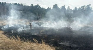 Степь горела сразу в трёх районах Акмолинской области