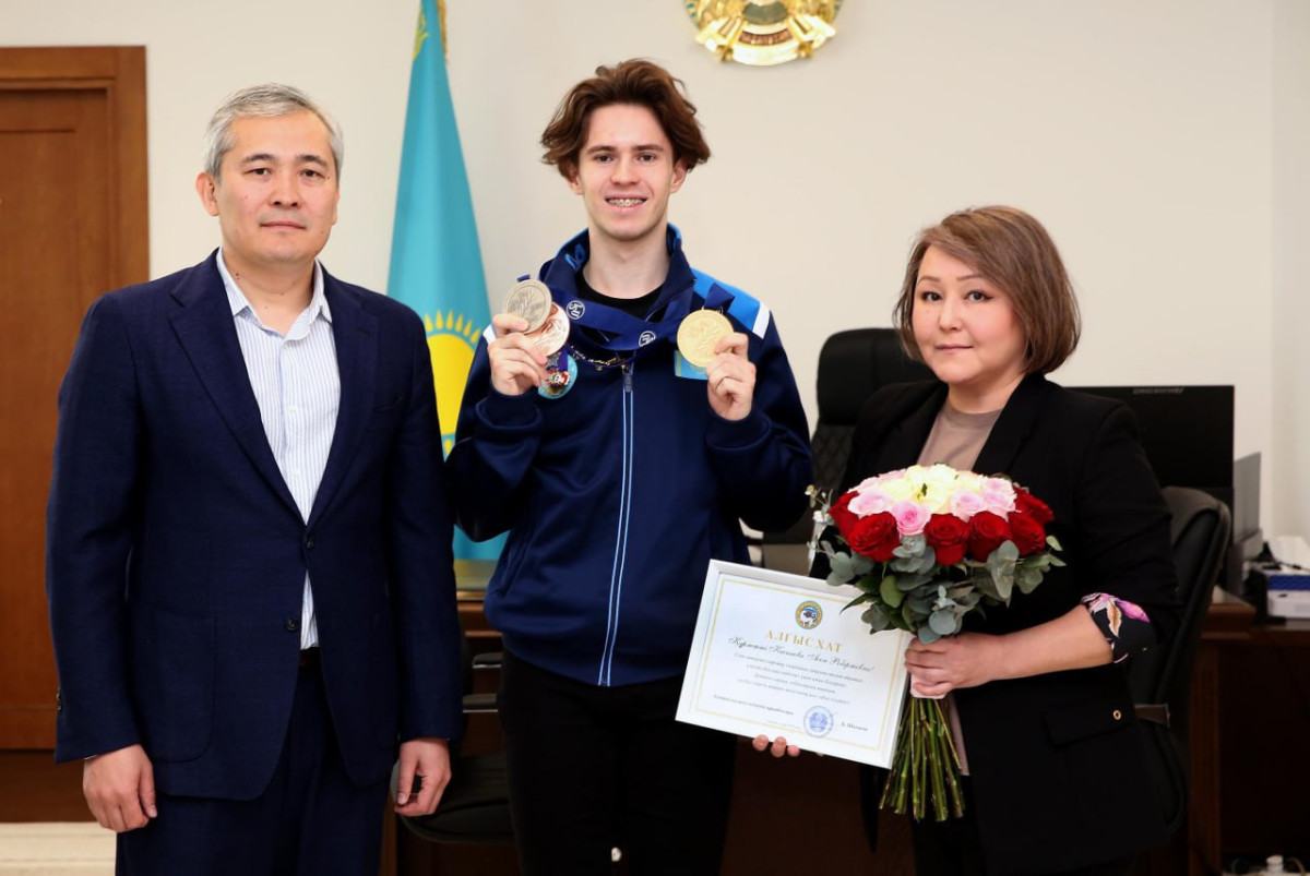 Казахстанский фигурист получил лицензию и 2,5 млн тенге от акимата