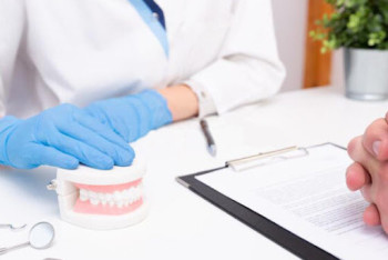 Фотография к новости: Теперь за счёт пенсионных накоплений можно лечить зубы и детей