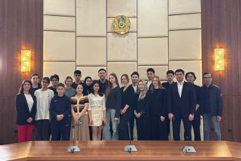 Фотография к новости: Здесь строят будущее: как "Ассамблея Жастары" объединяет молодёжь столицы